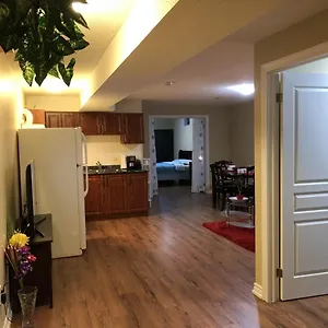 https://spacious-2-bedroom-guest-suite.hotelstorontoontario.org