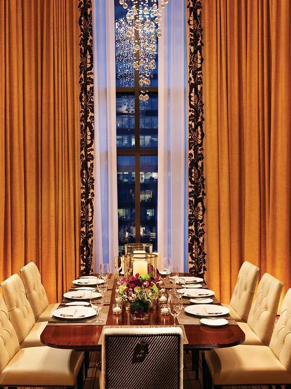 *****  Four Seasons Hotel Vancouver Kanada