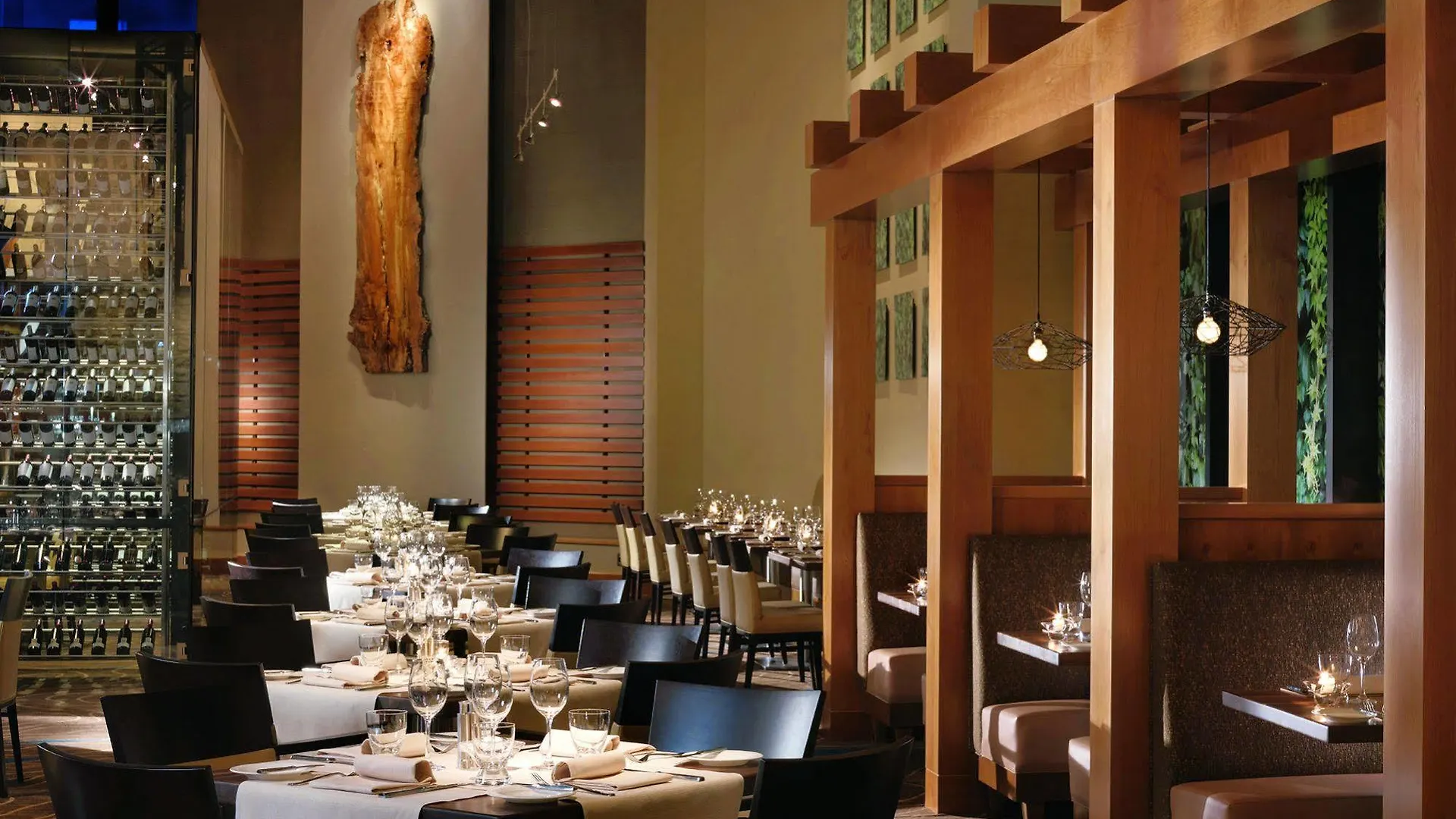 Four Seasons Hotel Vancouver 5*,